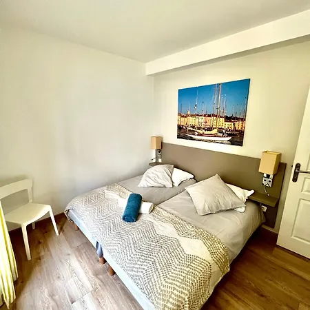 En Avec Piscine Lejlighed *